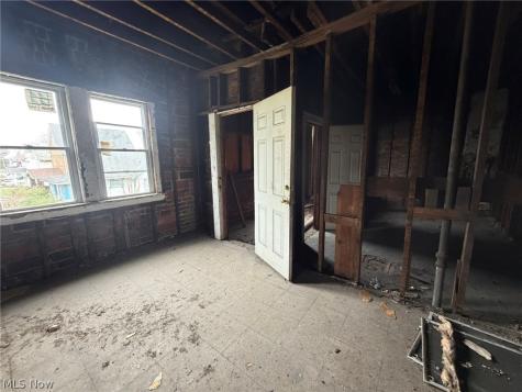12103 Kinsman Road Cleveland OH 44120