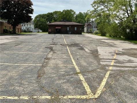 3312 Lake Avenue Ashtabula OH 44004