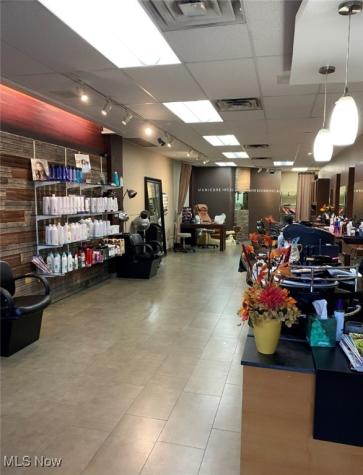 13808 Detroit Avenue Lakewood OH 44107