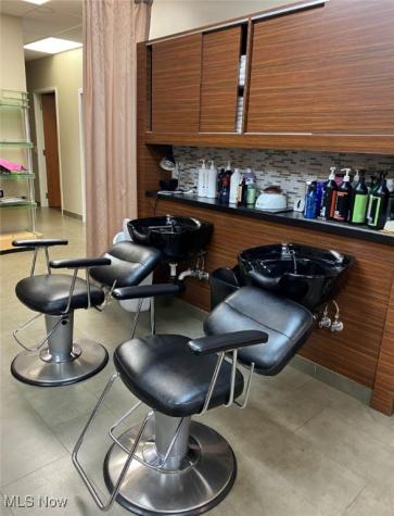 13808 Detroit Avenue Lakewood OH 44107