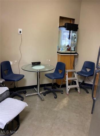 13808 Detroit Avenue Lakewood OH 44107