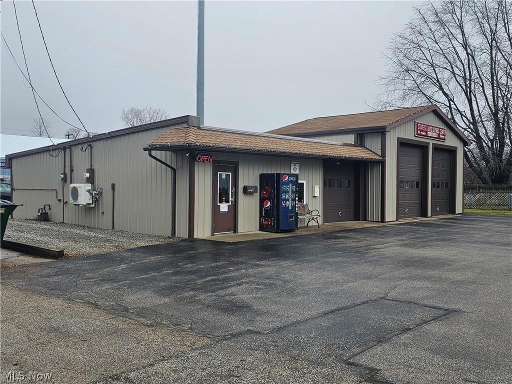 318 Orange Street Conneaut OH 44030