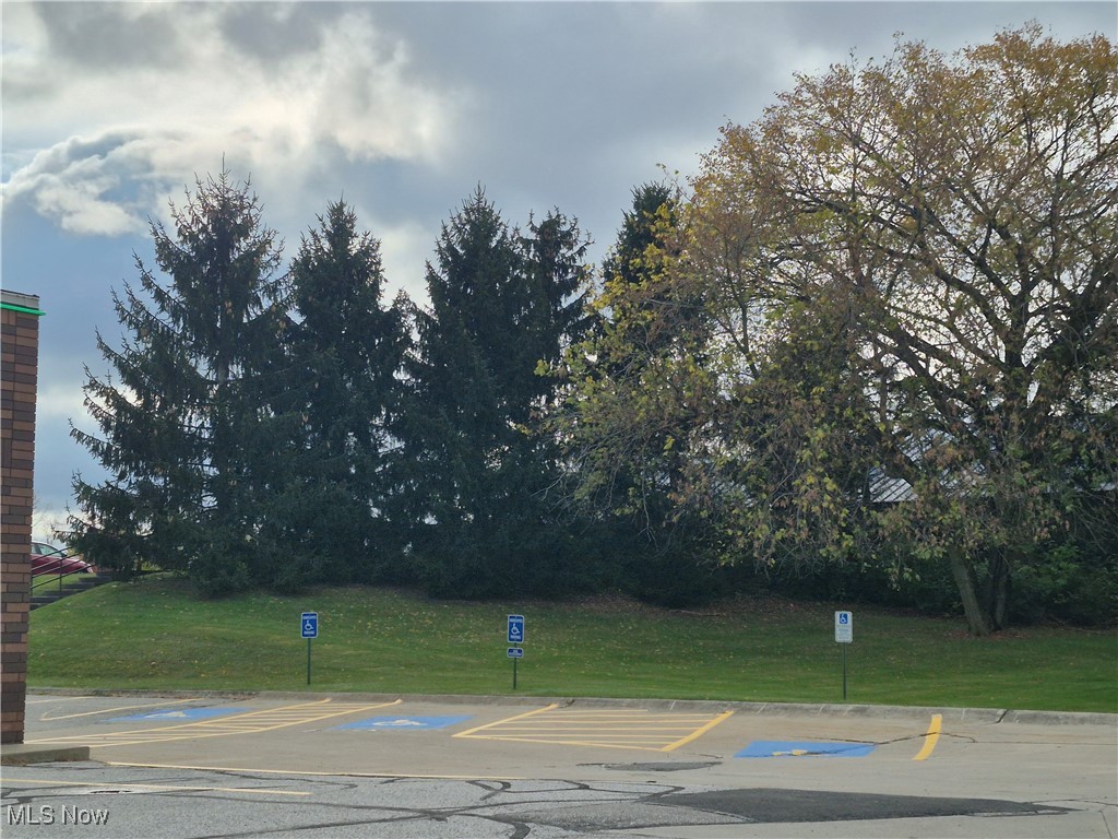 8461 Pearl Road Strongsville OH 44136