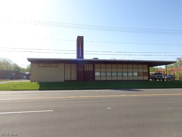 220 Oberlin Road Elyria OH 44035