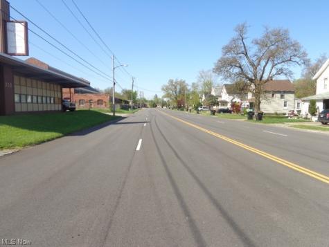 220 Oberlin Road Elyria OH 44035