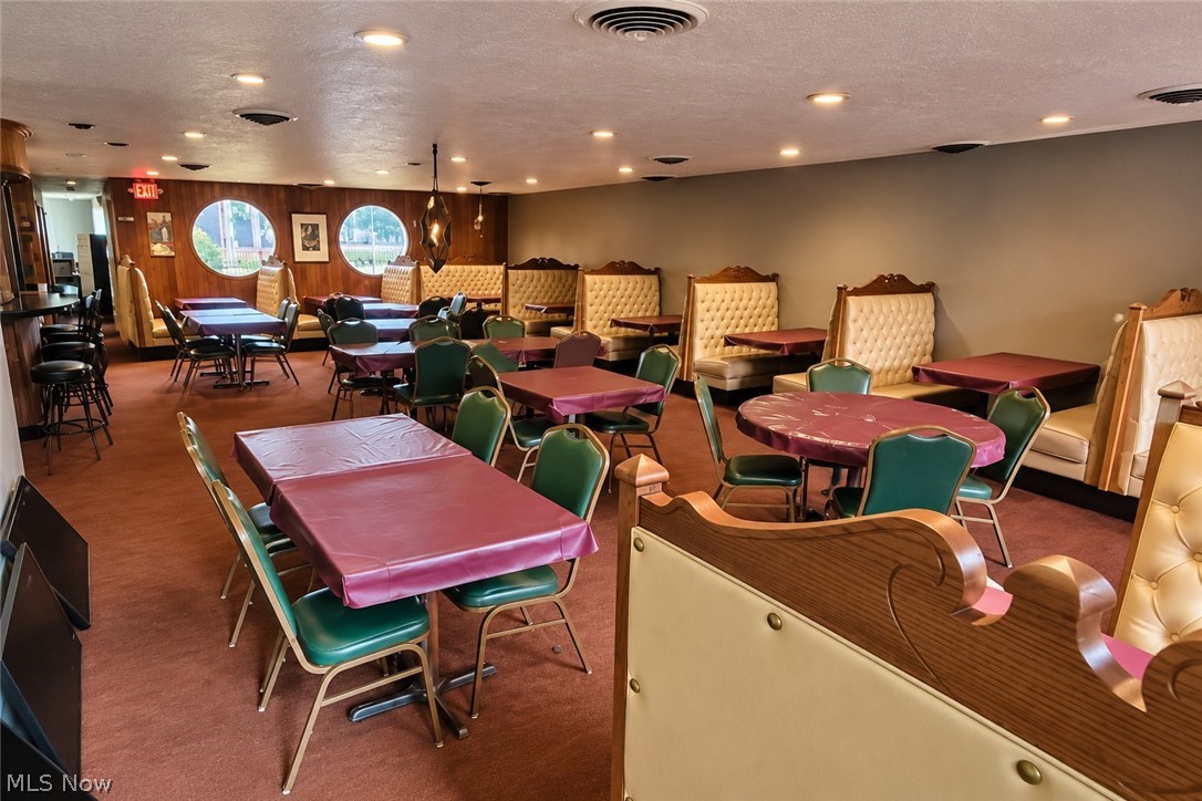 3271 Barber Road Barberton OH 44203