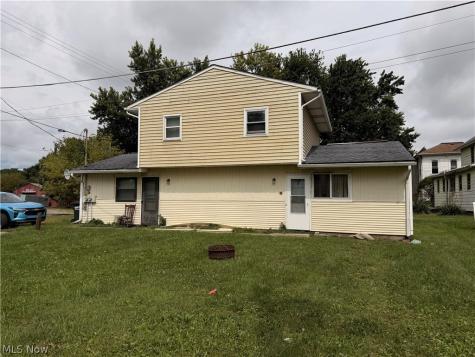 120 N Main Street Creston OH 44217