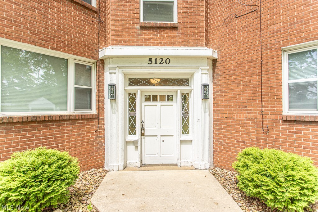 5120 Glenwood Avenue Youngstown OH 44512