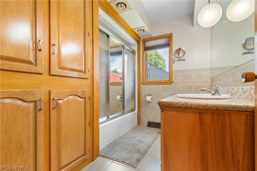 22840 Buck Road Alliance OH 44601