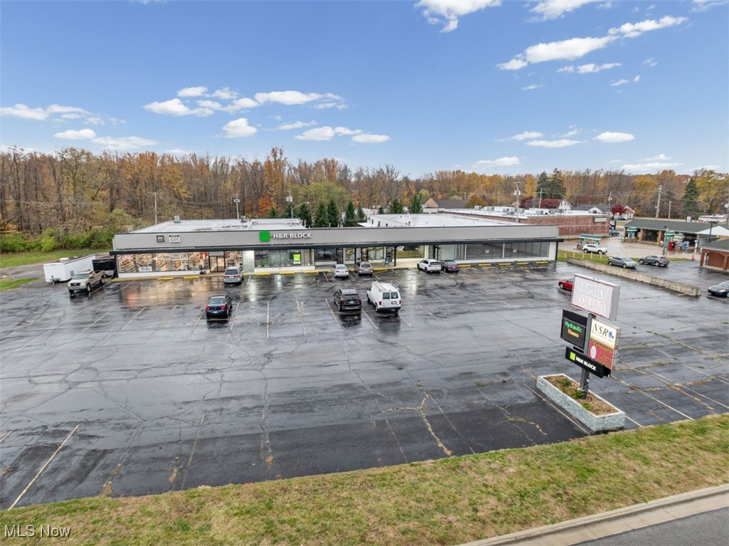 6704-6720 N Ridge Road Madison OH 44057