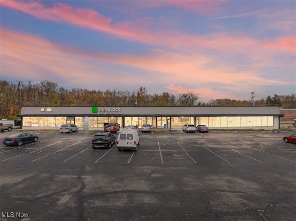 6704-6720 N Ridge Road Madison OH 44057