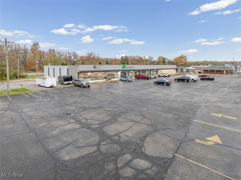 6704-6720 N Ridge Road Madison OH 44057