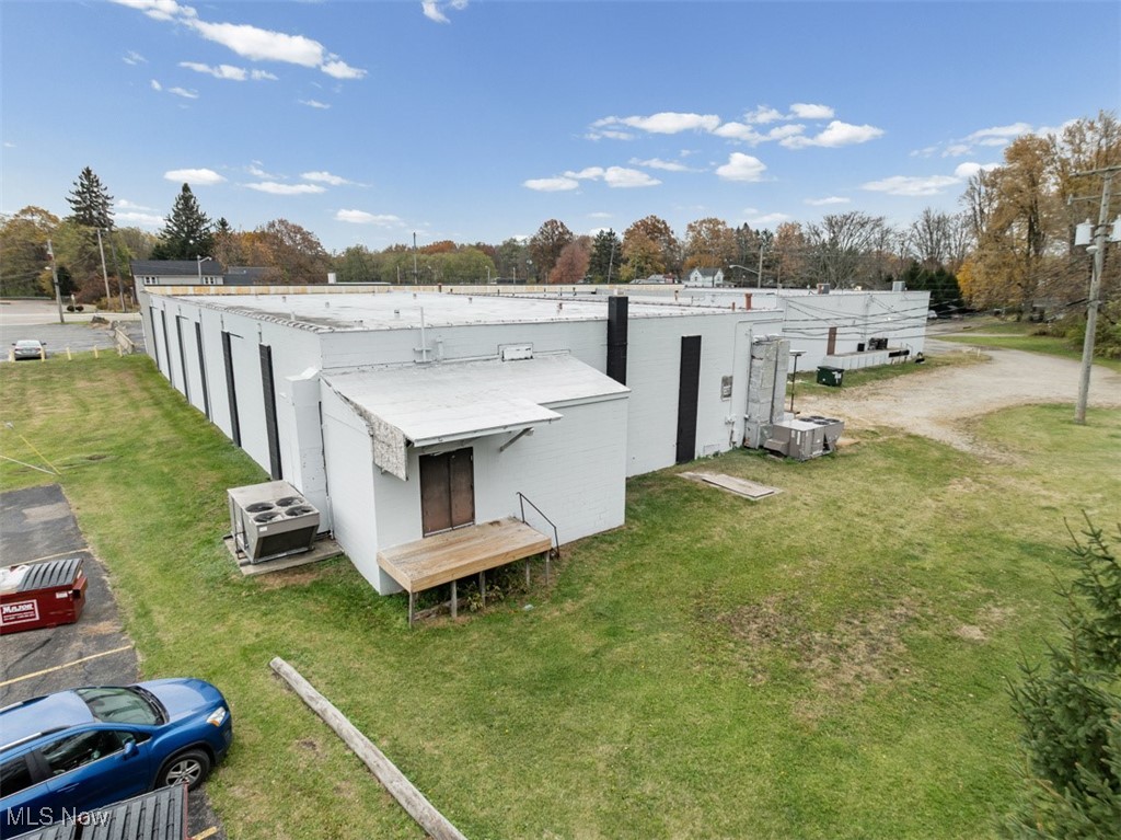 6704-6720 N Ridge Road Madison OH 44057