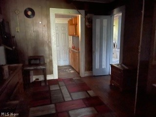 1724 Hartshorn Road East Cleveland OH 44112