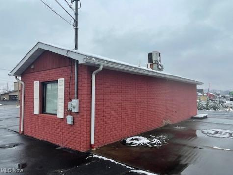 314 Pike Marietta OH 45750