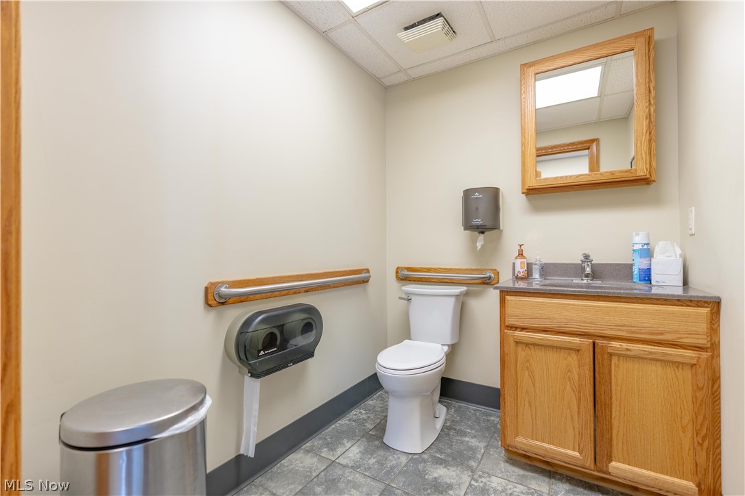 2662 Columbus Road NE Canton OH 44705