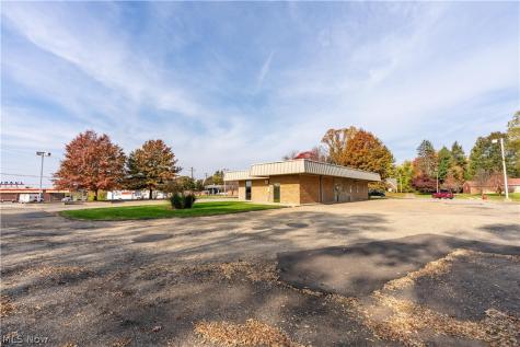 2662 Columbus Road NE Canton OH 44705