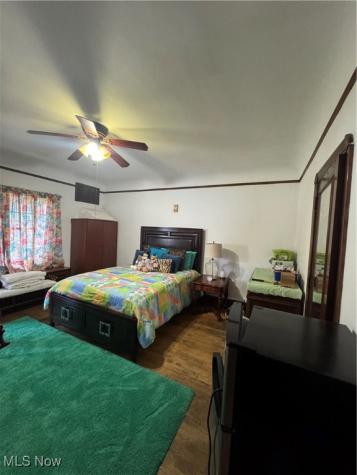 5337 Dolloff Road Cleveland OH 44127