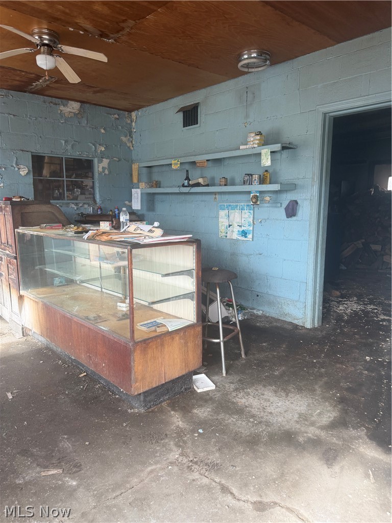 U.s. 422 Southington OH 44481