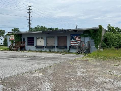 3104 State Road Ashtabula OH 44004