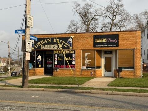 4491-4493 Pearl Road Cleveland OH 44109