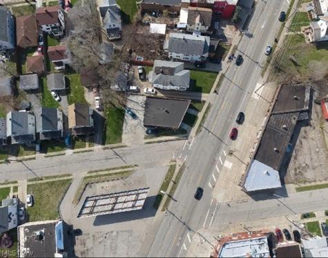 4491-4493 Pearl Road Cleveland OH 44109