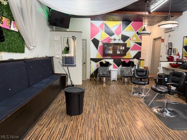 4491-4493 Pearl Road Cleveland OH 44109