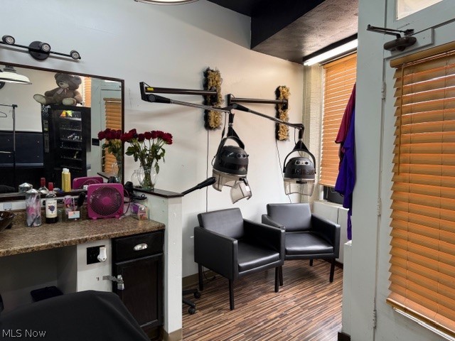 4491-4493 Pearl Road Cleveland OH 44109