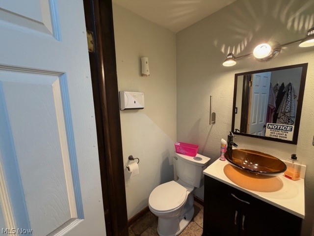 4491-4493 Pearl Road Cleveland OH 44109