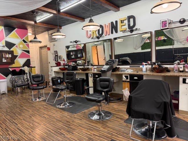 4491-4493 Pearl Road Cleveland OH 44109