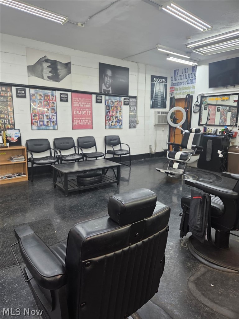 4491-4493 Pearl Road Cleveland OH 44109