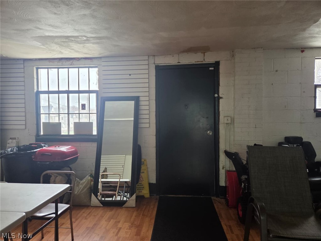 4491-4493 Pearl Road Cleveland OH 44109