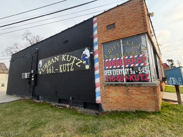 4491-4493 Pearl Road Cleveland OH 44109