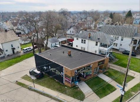 4491-4493 Pearl Road Cleveland OH 44109