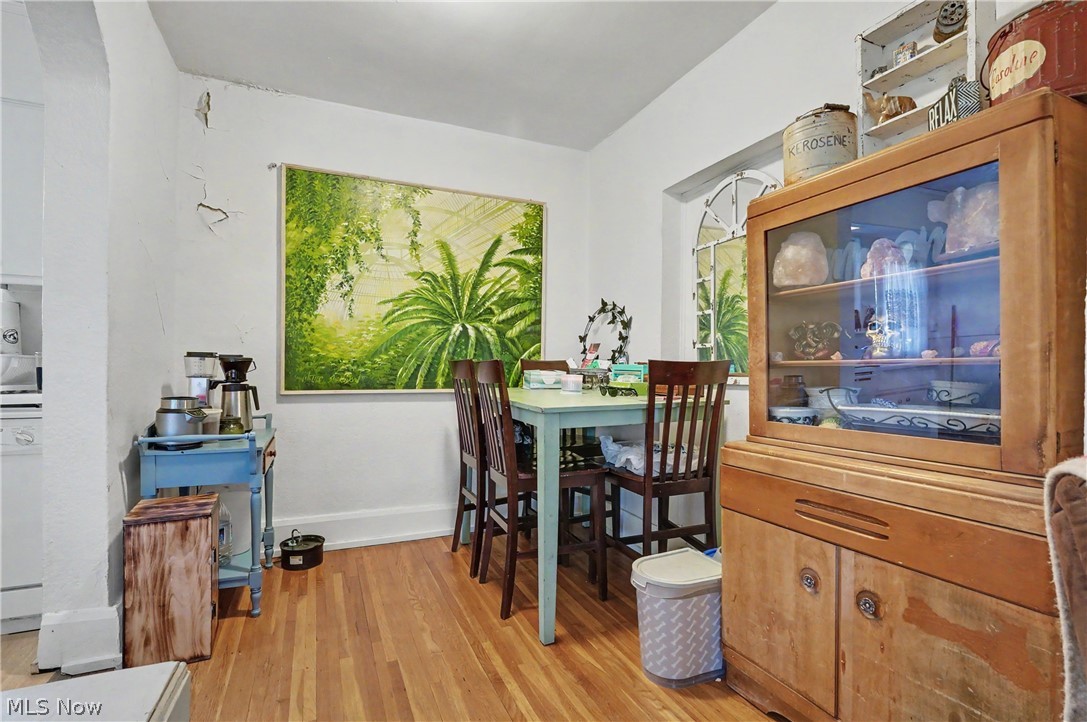 4387 Center Street Willoughby OH 44094