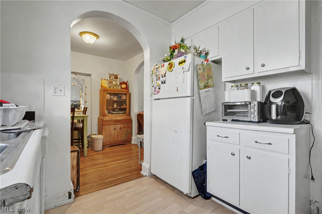 4387 Center Street Willoughby OH 44094