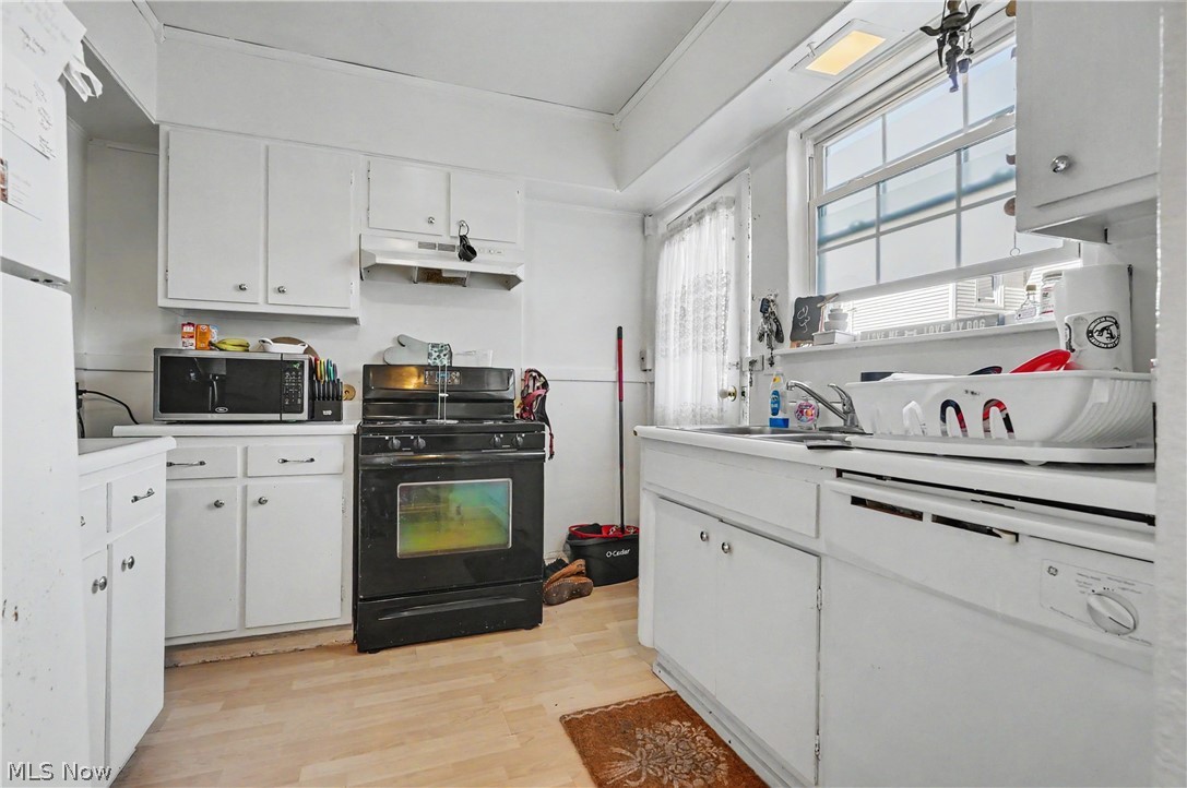 4387 Center Street Willoughby OH 44094