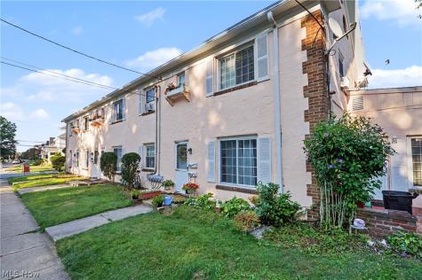 4387 Center Street Willoughby OH 44094
