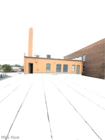 11609 Detroit Avenue Cleveland OH 44102