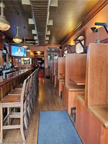 11609 Detroit Avenue Cleveland OH 44102