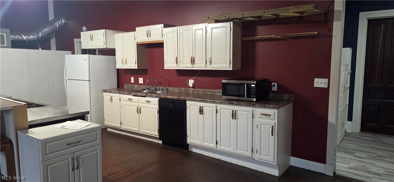 144 W Jackson Street W Millersburg OH 44654