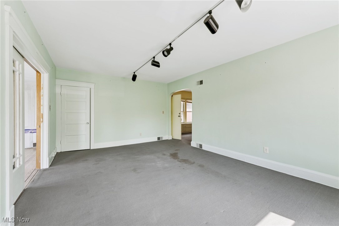 12610 Larchmere Avenue Cleveland OH 44120
