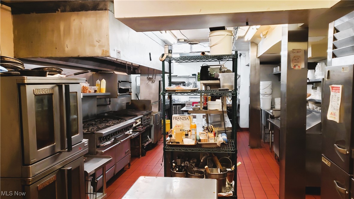 8148 Main Street Garrettsville OH 44231