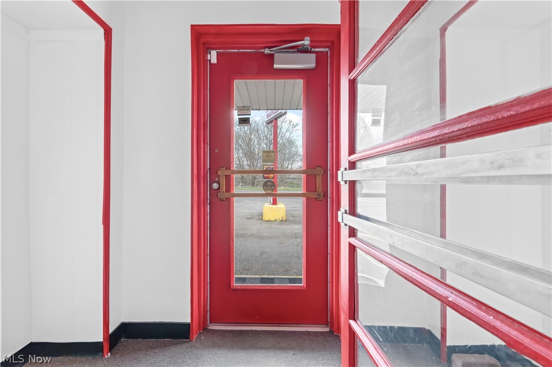 1494 Waterloo Road Barberton OH 44203