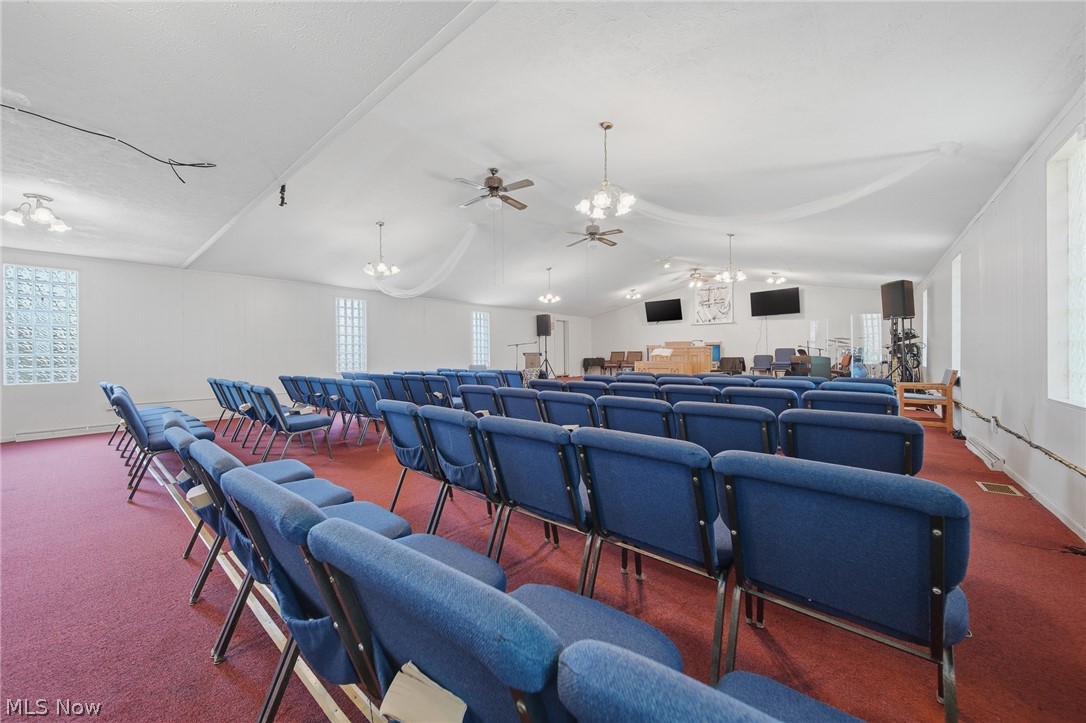 611 Hartford Avenue SE Canton OH 44707