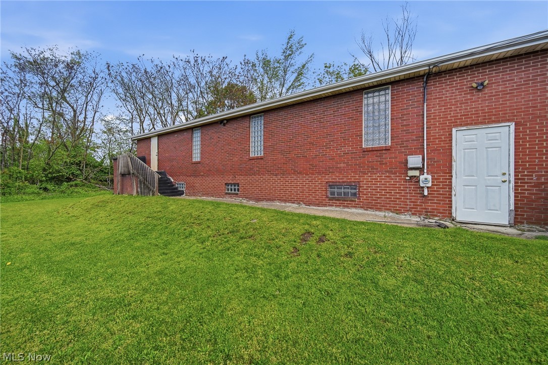 611 Hartford Avenue SE Canton OH 44707