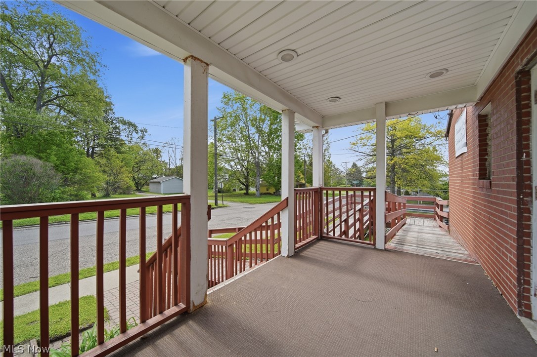 611 Hartford Avenue SE Canton OH 44707