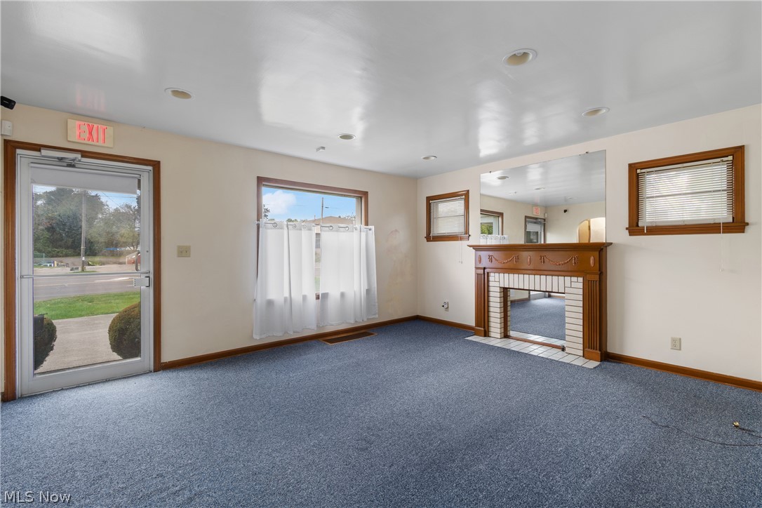 1850 Whipple Avenue NW Canton OH 44708