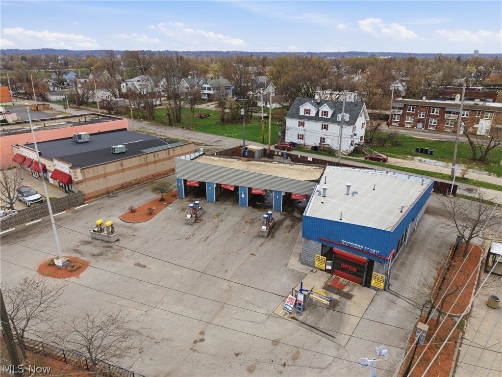 15610 Lake Shore Boulevard Cleveland OH 44110
