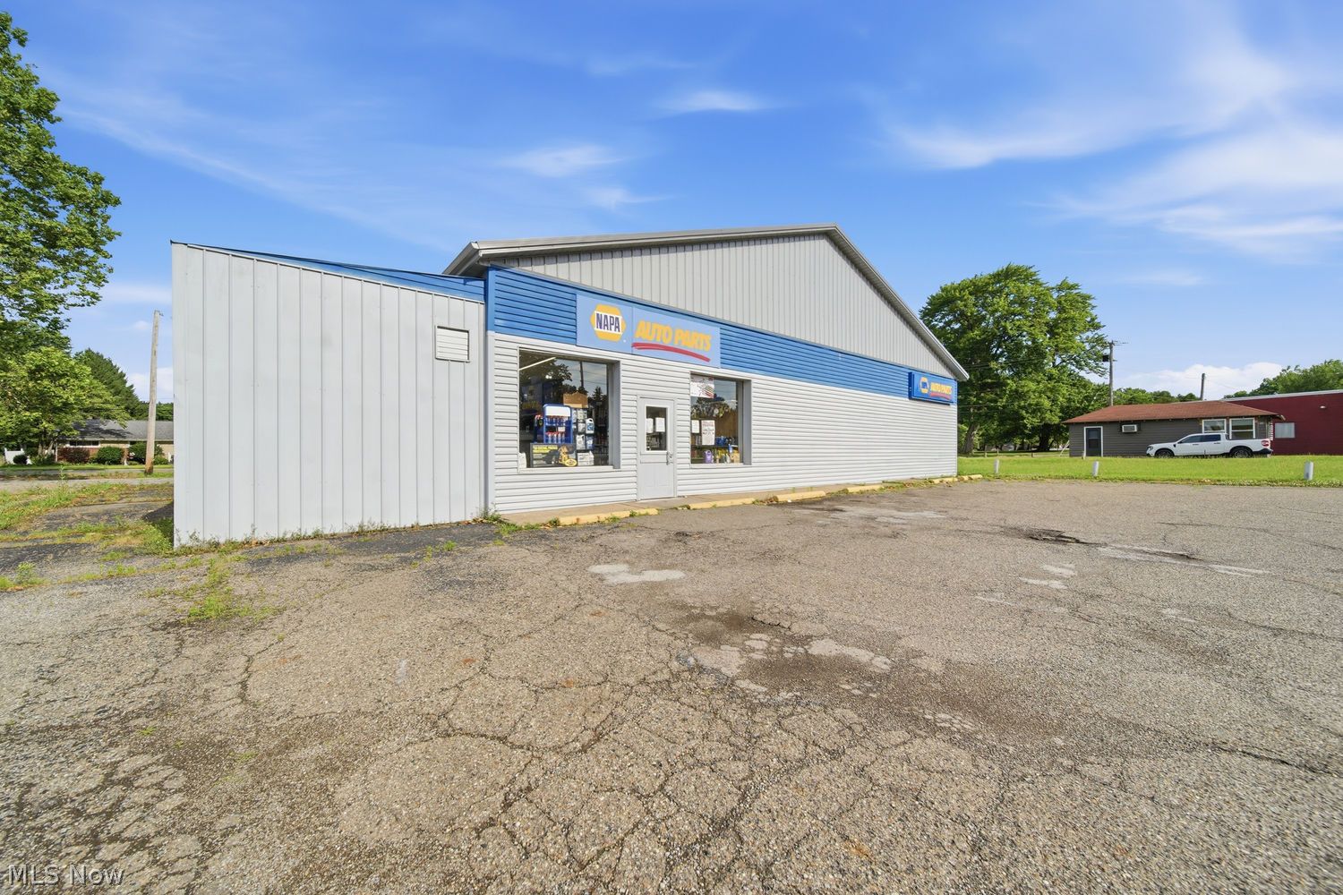 701 Main Street N Navarre OH 44662